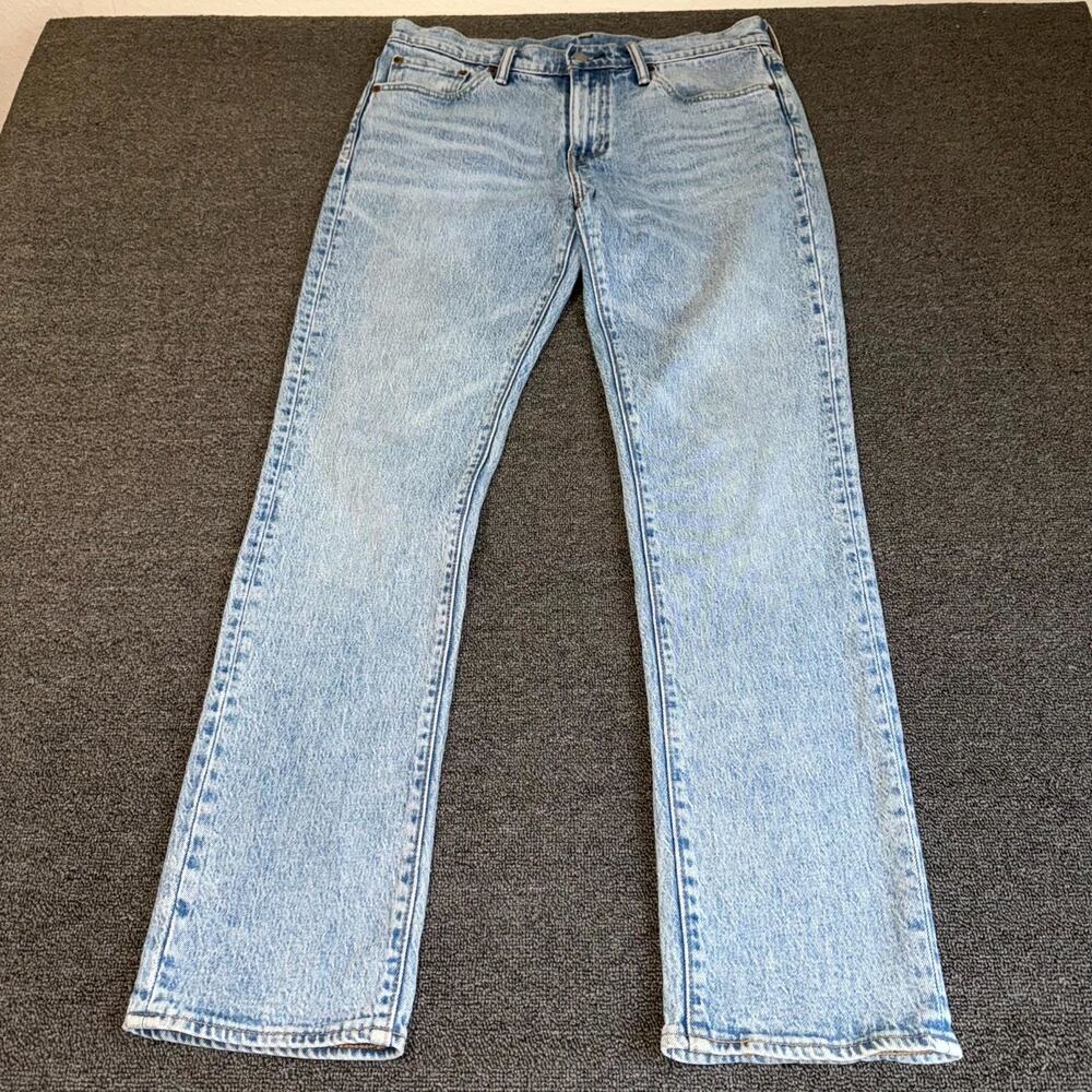Levi's 511 Slim Fit Jeans Women's Size 33x32 Blue Denim Light Wash Straight Leg